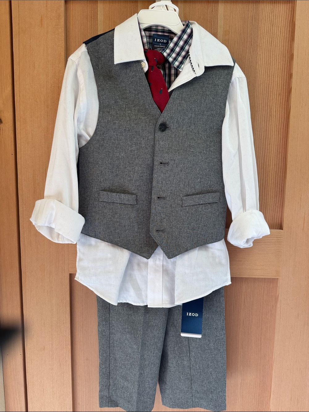 Izod Grey Vest Suit w/ 2 Long Sleeved Dress Shirts and a Red Tie